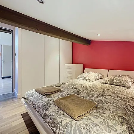 Apartment Tropezienne Avec Vue Imprenable Sur Les Monuments